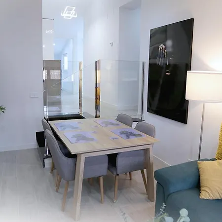 Atico Plaza Mercado 4,5 * Саламанка